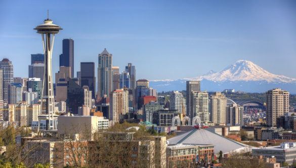 Seattle skyline with Mount Rainier