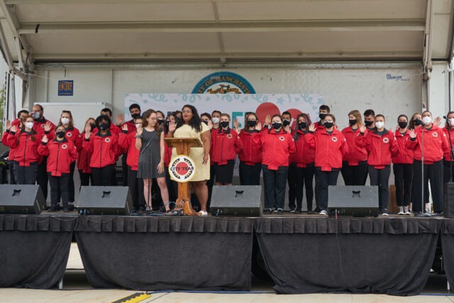 CYNH AmeriCorps members take the City Year pledge