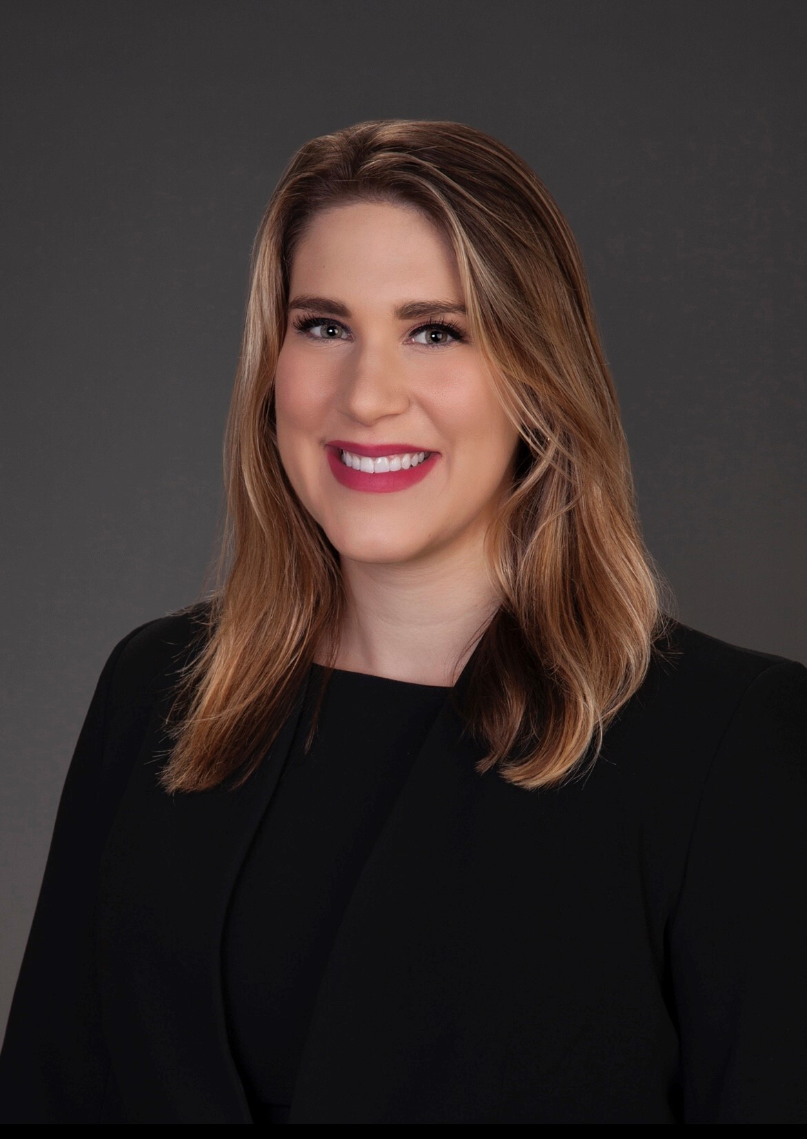 Emily Deagan Headshot